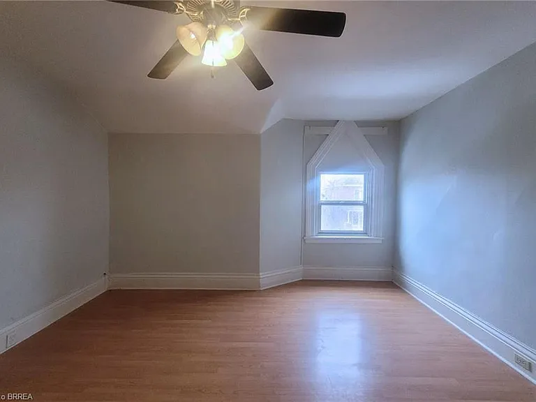 65 East Ave #UPPER — Photo 4