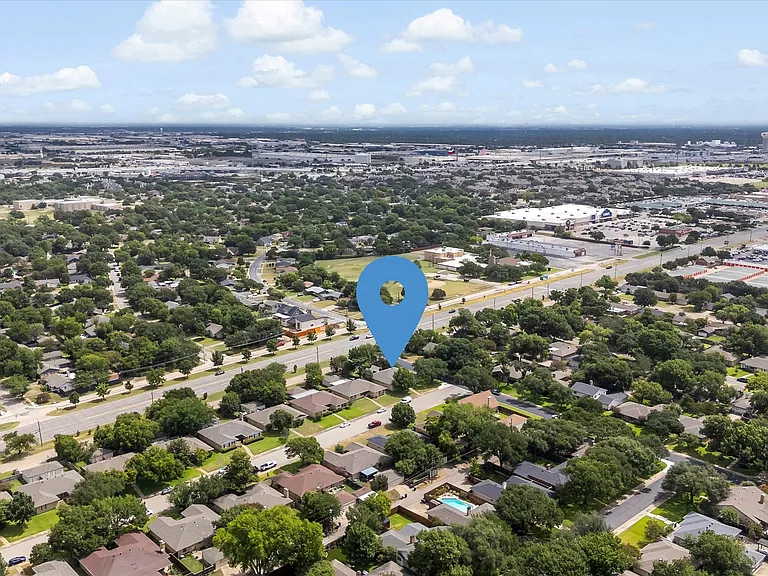11143 Joymeadow Dr — Photo 44