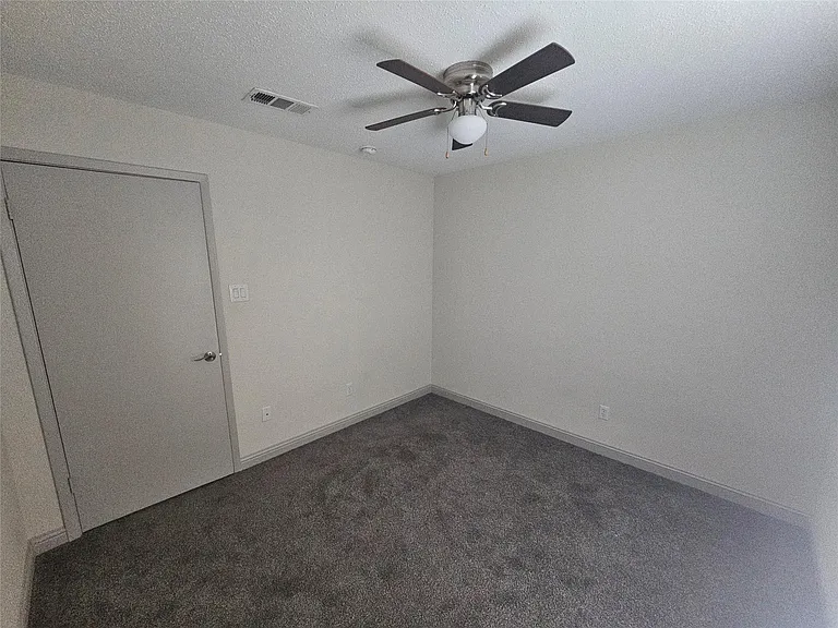 3206 Pebble Lake Dr — Photo 16