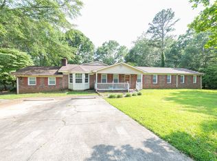 107 Meadow Dr, Seneca, SC 29678