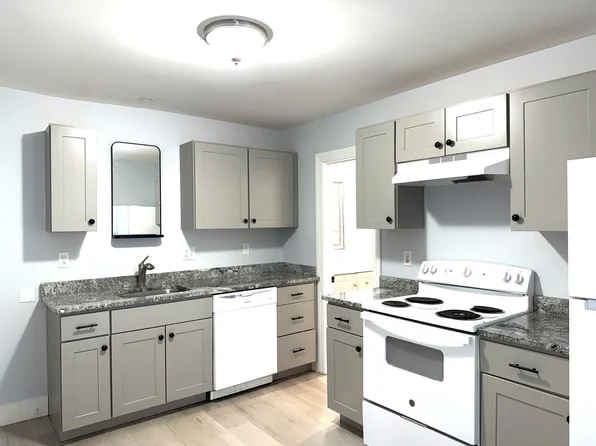 1167 Phinneys Ln, Centerville, MA