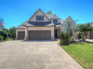 10876 S 94th Pl E, Tulsa, OK 74133