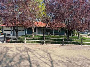 1004 N B St, Parma, ID 83660