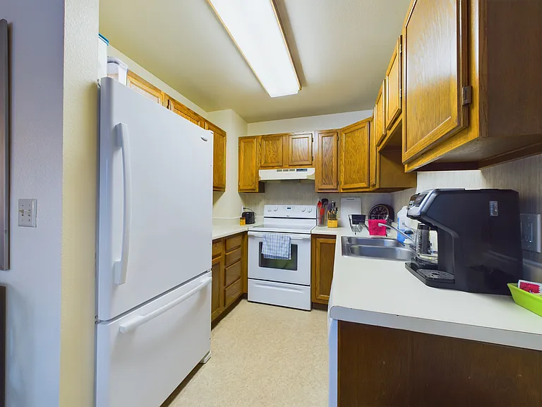 933 Cowles St #2 — Photo 4