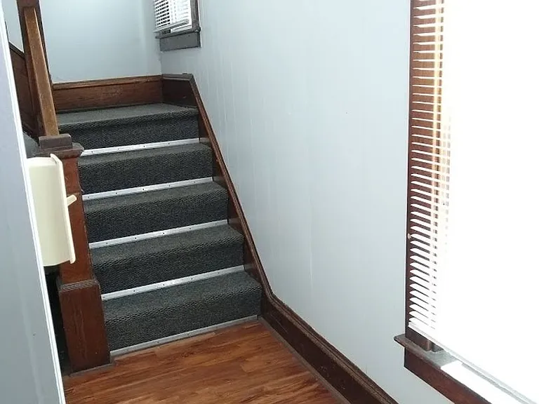 639 Park Ave — Photo 2