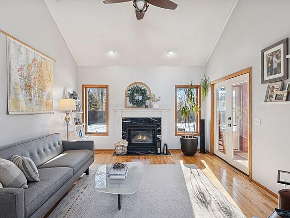 5th image of 1333 Vixen Ln