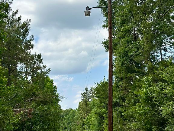 2nd image of Owens Cut Off Rd