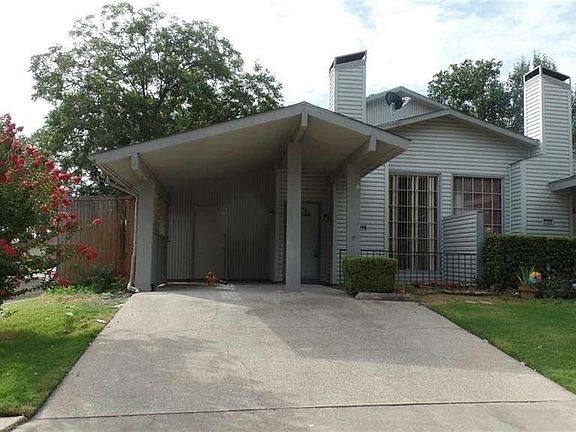 2nd image of 734 Baruna Cir