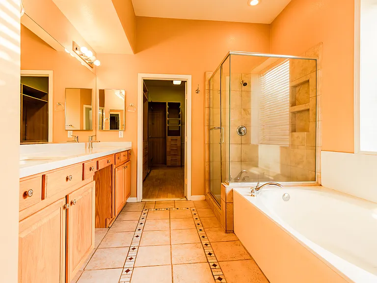462 W Carob Dr — Photo 14