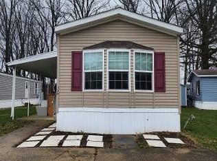 35157 Center Ridge Rd #138, North Ridgeville, OH 44039