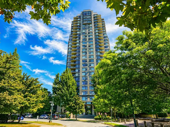 5380 Oben St #2509, Vancouver, BC V5R 6H7