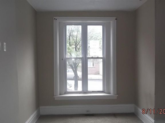 3rd image of 1234 Market St