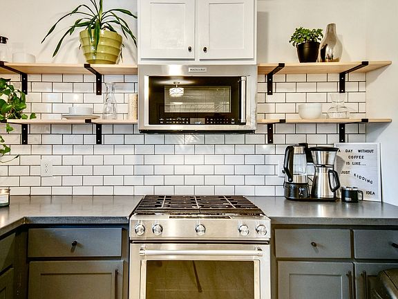 4th image of 316 Oakview Dr
