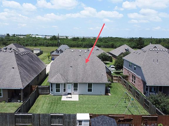 5th image of 8322 Quiet Bay Dr