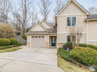 17 Bee Tree Village Pkwy, Swannanoa, NC 28778