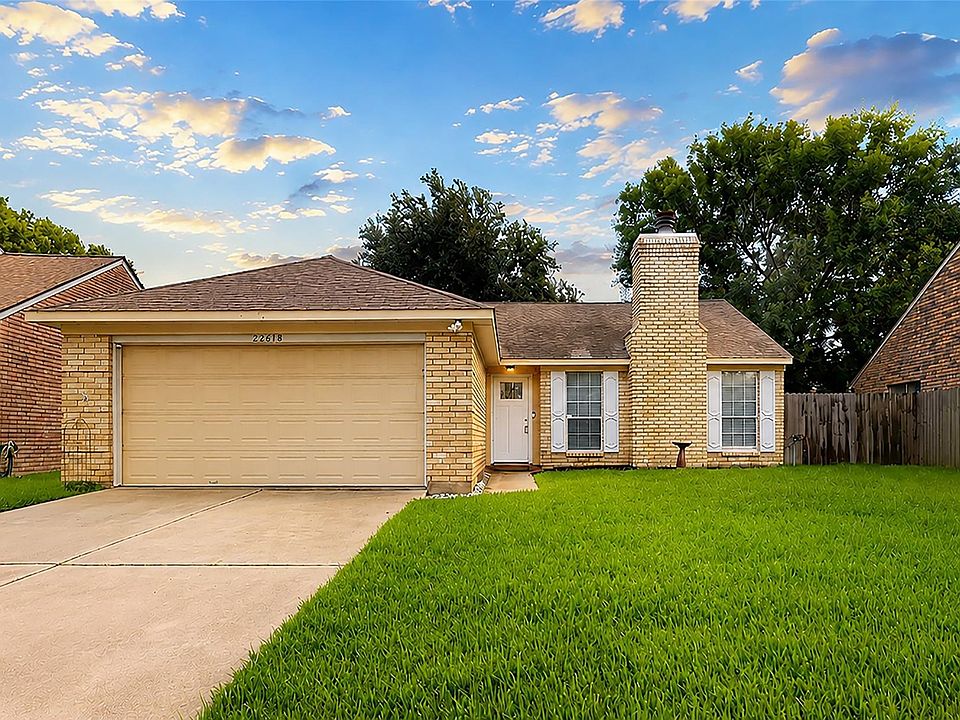 1st image of 22618 Powell House Ln