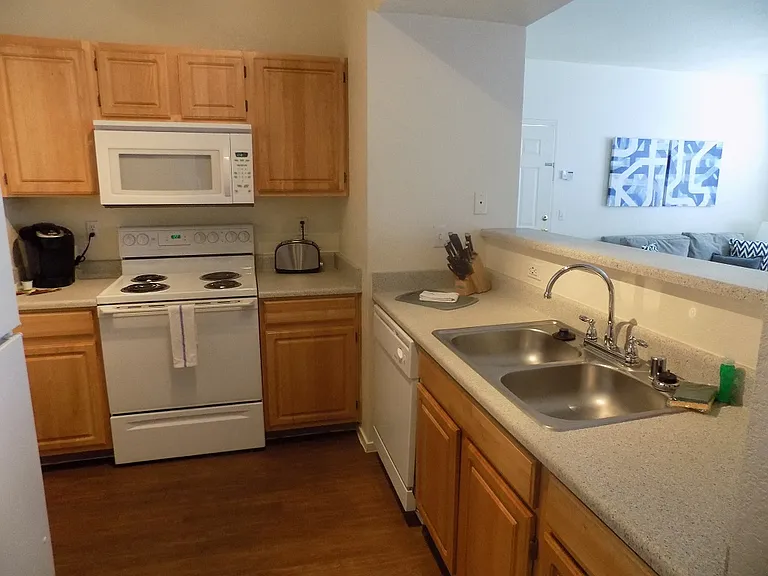 Copper Creek Apartments — Photo 57