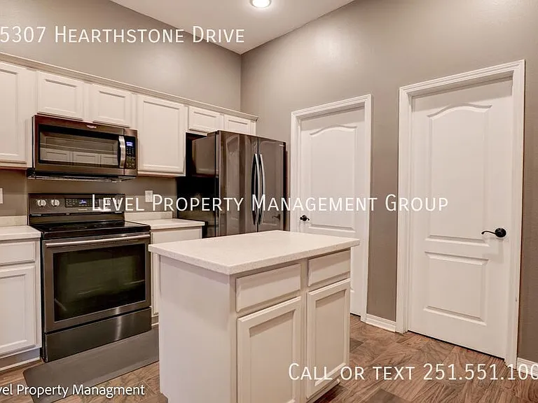 15307 Hearthstone Dr — Photo 6