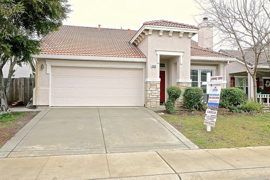1st image of 3848 Chimney Rock Way