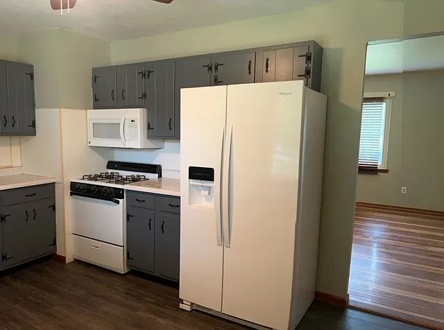 5268 Ash St — Photo 3