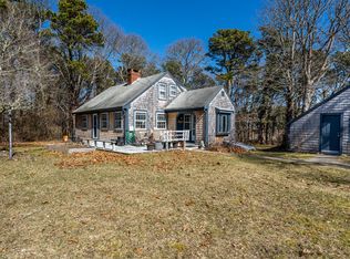 20 Mattis Dr, Yarmouth Port, MA 02675