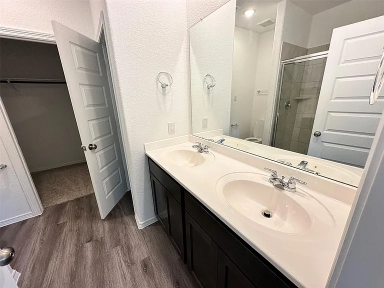 16504 Moss Ln — Photo 9