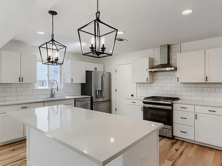 2608 Piping Rock Trl — Photo 9