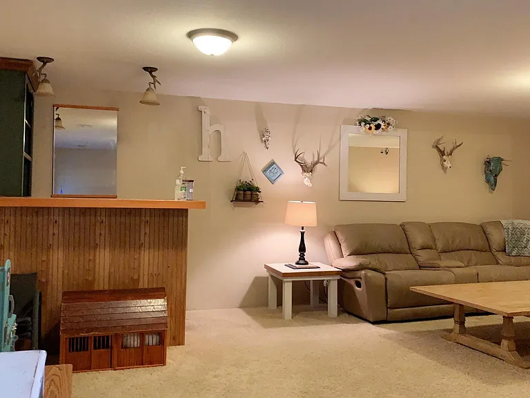 743 S Westview Cir — Photo 17