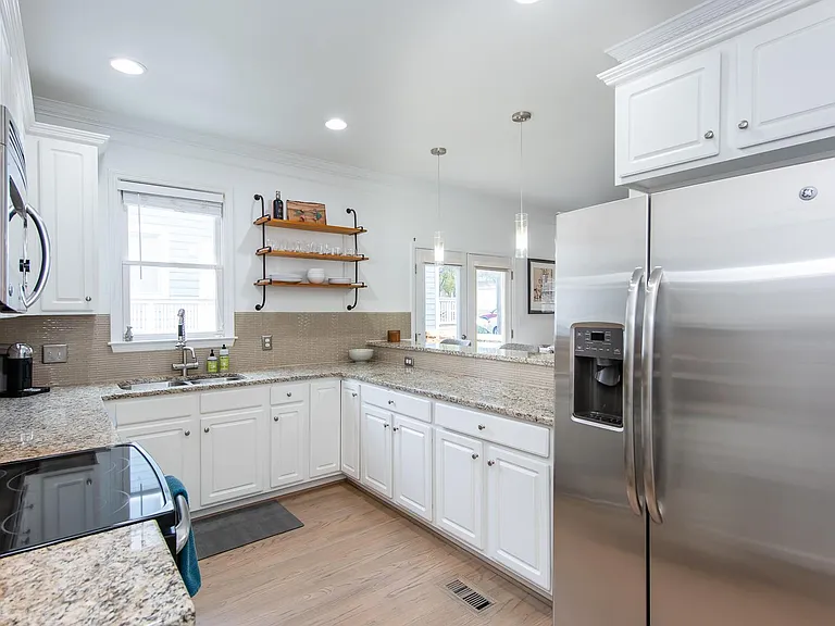 77 Hammock Pl SE — Photo 17