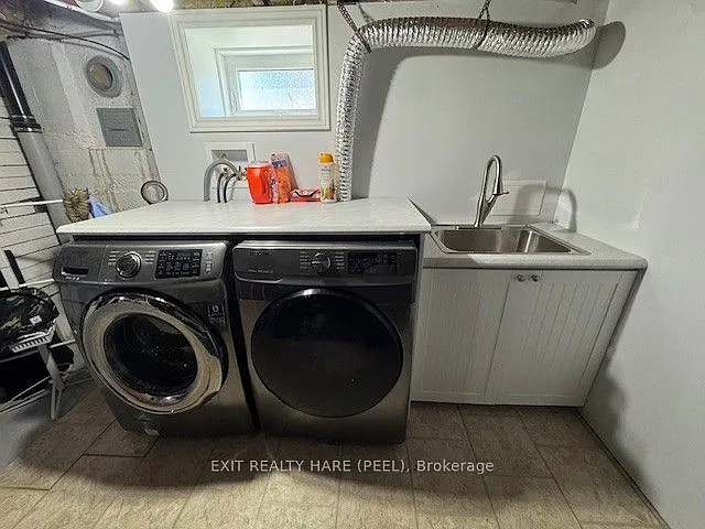 256 Broadway Ave — Photo 39
