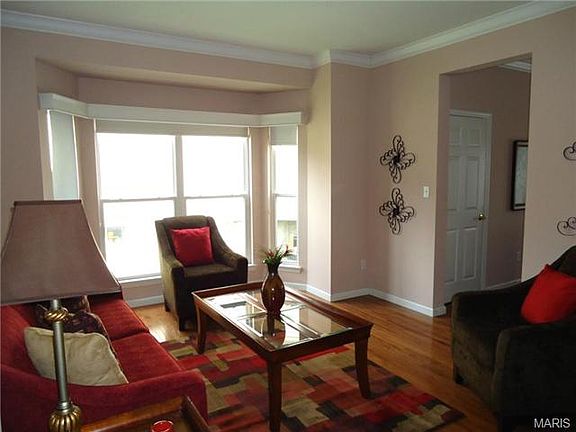 4th image of 3041 Saint Vincent Ave