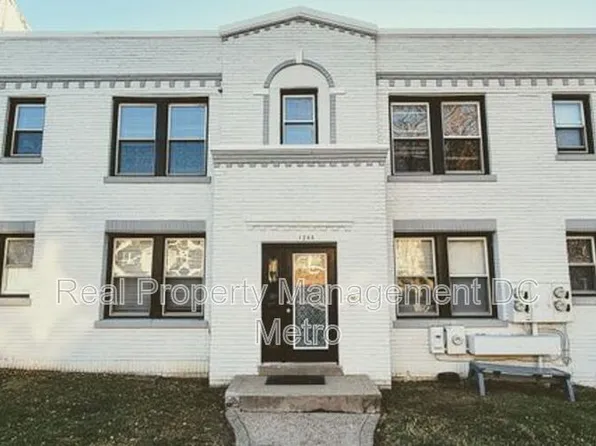 1243 Penn St NE APT 1, Washington, DC 20002