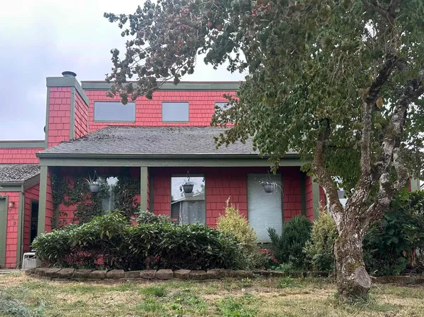 732 Harmony St, Lebanon, OR 97355
