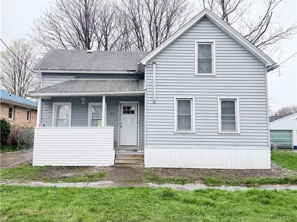 23 Leming St, Dunkirk, NY 14048