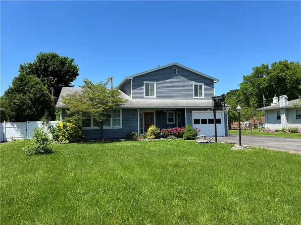 507 Wood Rd, Rochester, NY 14626