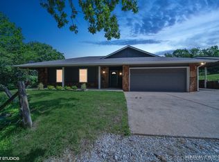 32679 W Basin Rd, Mannford, OK 74044