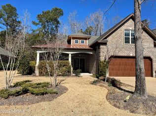 611 Jenoa Dr, Castle Hayne, NC 28429