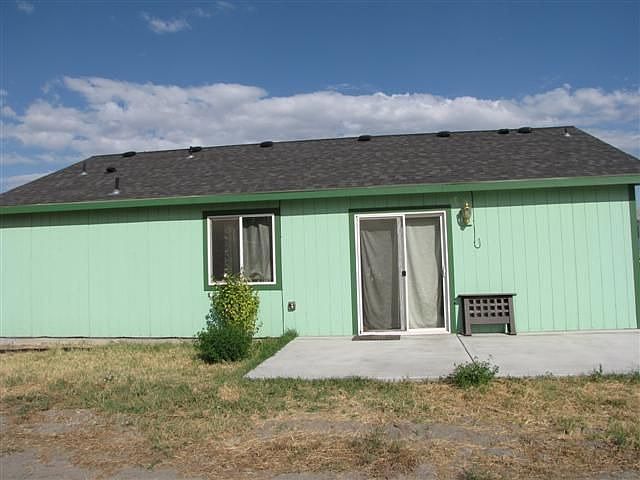 2nd image of 620 S Douglas Ave