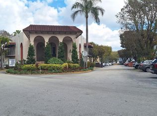 Spanish Trace Condo, Miami, FL 33176