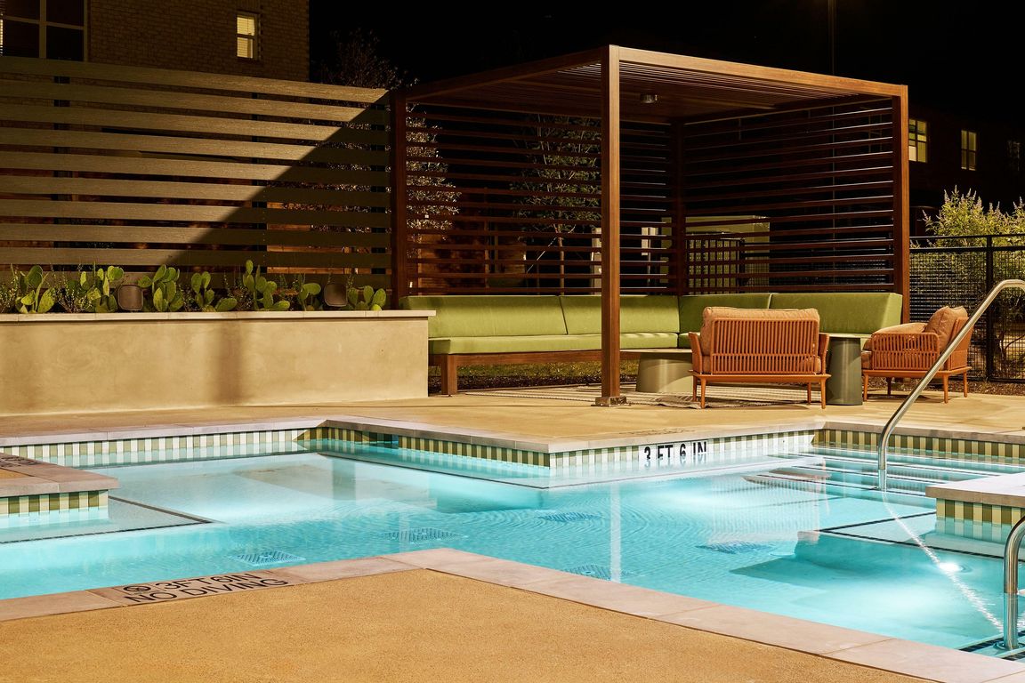 OXENFREE_PRINCETON_ATP7067-1