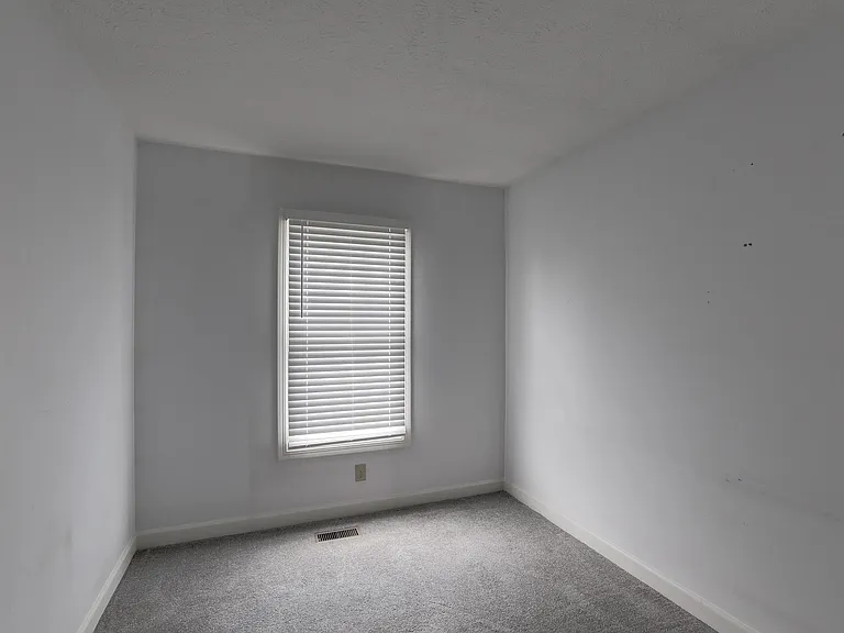 1821 Whittier St — Photo 18