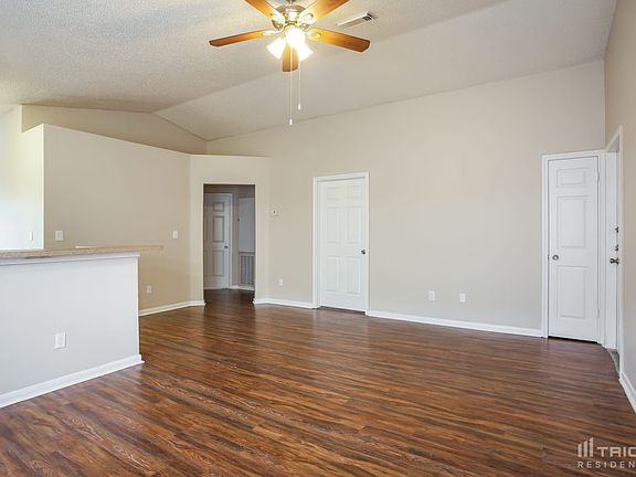 2nd image of 3143 Boynton Dr