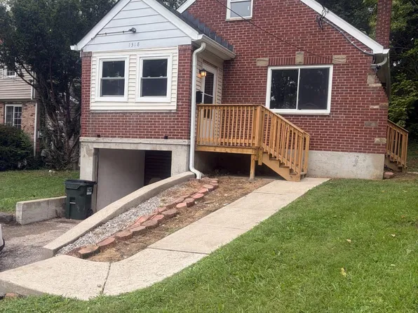 1318 Woodland Ave, Cincinnati, OH 45237