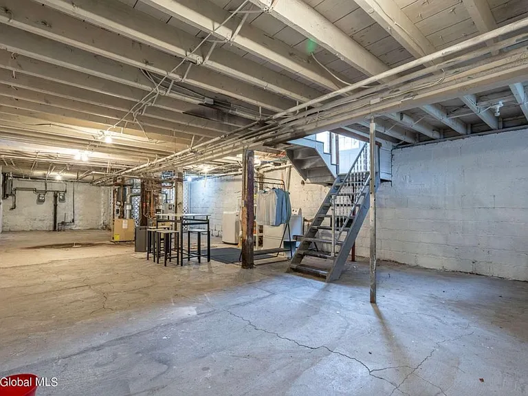 115 Woodlawn Ave #1 — Photo 15