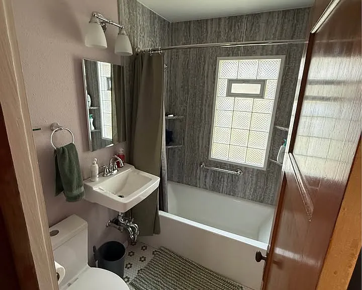 2513 N 57th St #2513 — Photo 11