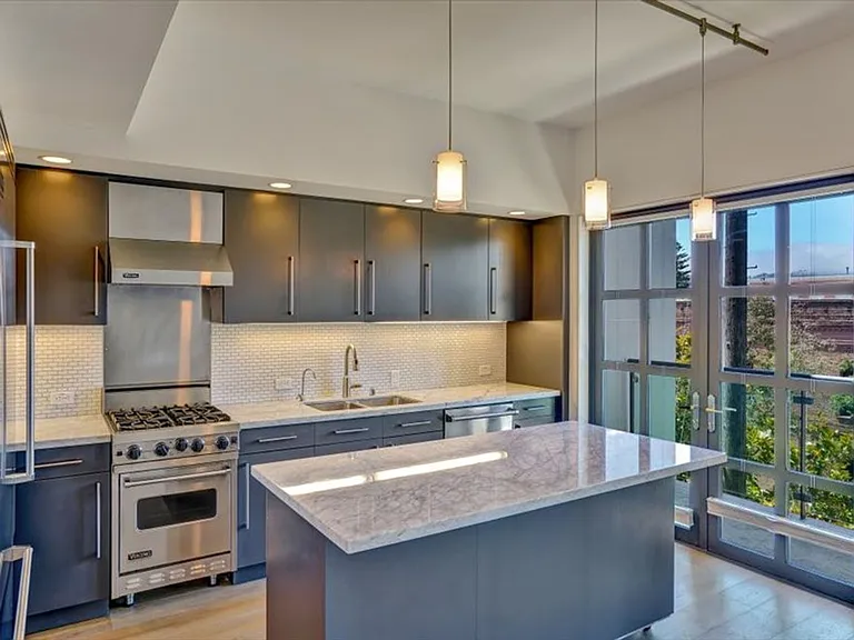 2125 Bryant St #308 — Photo 4