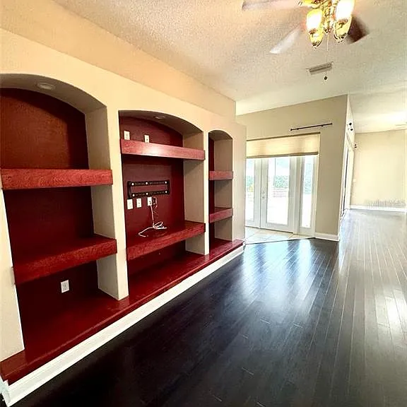 2837 Sherry Brook Ln — Photo 10