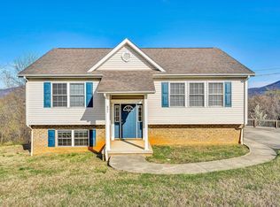 804 Aster St, Roanoke, VA 24019