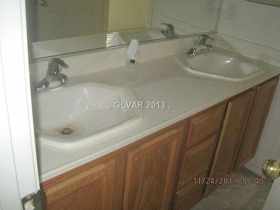 4th image of 912 Bob Barney Ct