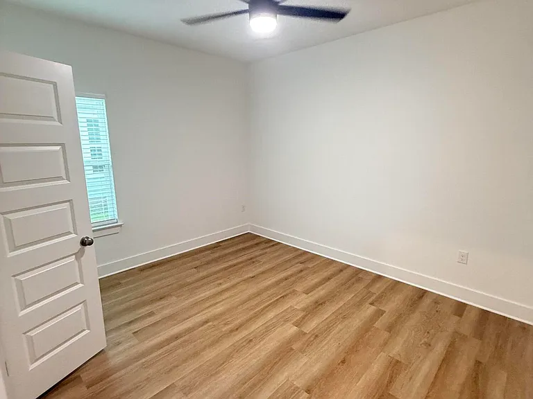 457 Wolcott Way — Photo 13